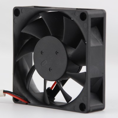 溫控散熱風(fēng)扇工作原理.jpg 溫控散熱風(fēng)扇工作原理.jpg