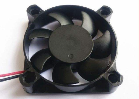 散熱風(fēng)扇1.png 散熱風(fēng)扇1.png